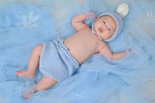 抚州宝宝不肯吸母乳怎么办